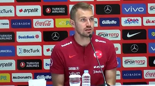 A Milli Futbol Takımı'nda Mert Günok açıklamalarda bulundu