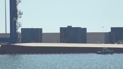 İspanya'nın Castellon Limanı'ndaki Türk gemisi yükleme sırasında battı