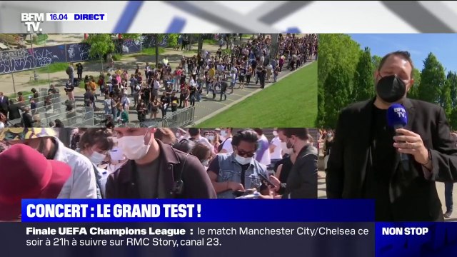 Concert-test d'Indochine: les 5000 spectateurs attendent l'ouverture des portes