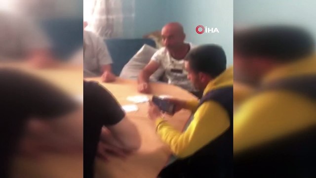 Ev görünümlü kumarhaneye polis baskını: 12 gözaltı