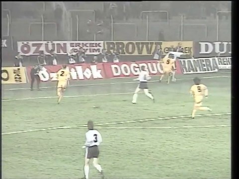 İstanbulspor 2-3 Beşiktaş 02.03.1996 - 1995-1996 Turkish 1st League Matchday 23