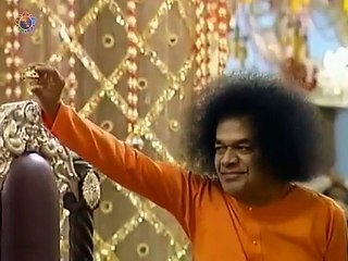 Bhagawan Sri Sathya Sai Baba Shivaratri Hiranyagarbha Lingam | Sathya Sai Baba Blessings