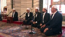 Fatih Camii'nde Fatih Sultan Mehmet Han için mevlit okutuldu