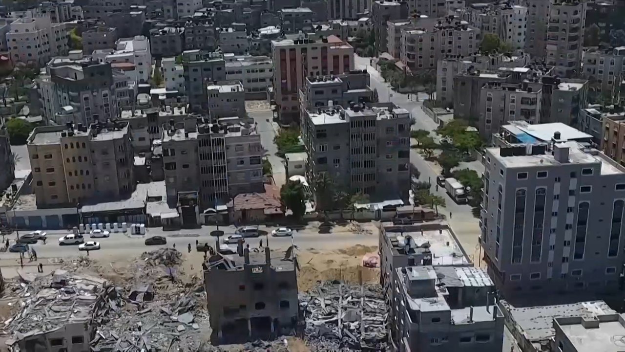 بعد عدوانها على غزة.. إسرائيل تسعى لوضع شروطها لتثبيت الهدنة وإعادة الإعمار