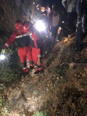 Arkadaşıyla alkol alıp, kayalıklardan uçuruma yuvarlandı