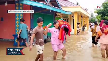 Download Video: Luapan Sungai Lakitan Di Mura Sumsel Rendam Ratusan Rumah