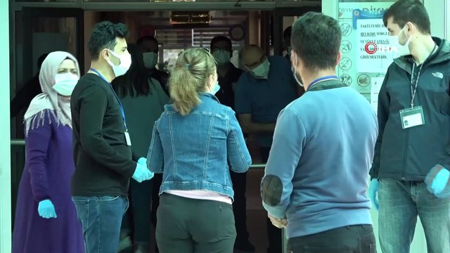 Adaylar zamanla yarıştı, geç kalanlar sınava alınmadı
