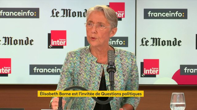 Élisabeth Borne : Certains préconisent un RSA jeunes en voulant faire croire qu'on réglerait la situation avec une allocation. Ça ne suffit pas, il faut proposer un accompagnement personnalisé vers l'emploi.