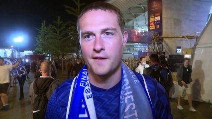 Porto em festa. Adeptos do Chelsea celebram vitória na Liga dos Campeões
