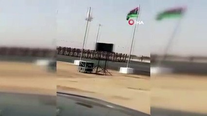 - Libya’da askeri törende Hafter'e ait uçak düştü, pilot hayatını kaybetti