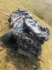 KAMYONET ŞARAMPOLE YUVARLANDI, SÜRÜCÜ YARALANDI