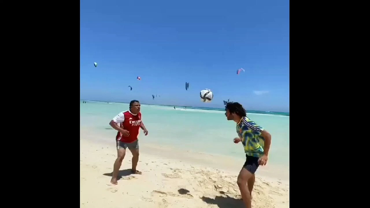 تحدى محمد الننى مع والده ناصر الننى