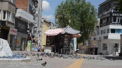Cadde ve sokaklarda sessizlik hakim
