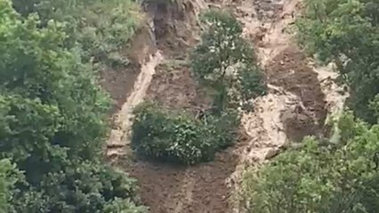 Amasya'da heyelan kamerada