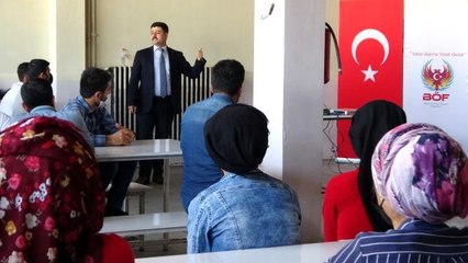 Son dakika haber: Polis, tekstil çalışanlarına terörün kirli yüzünü anlattı