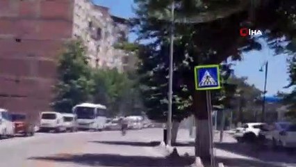 Atık toplama aracı seyir halindeyken alev aldı