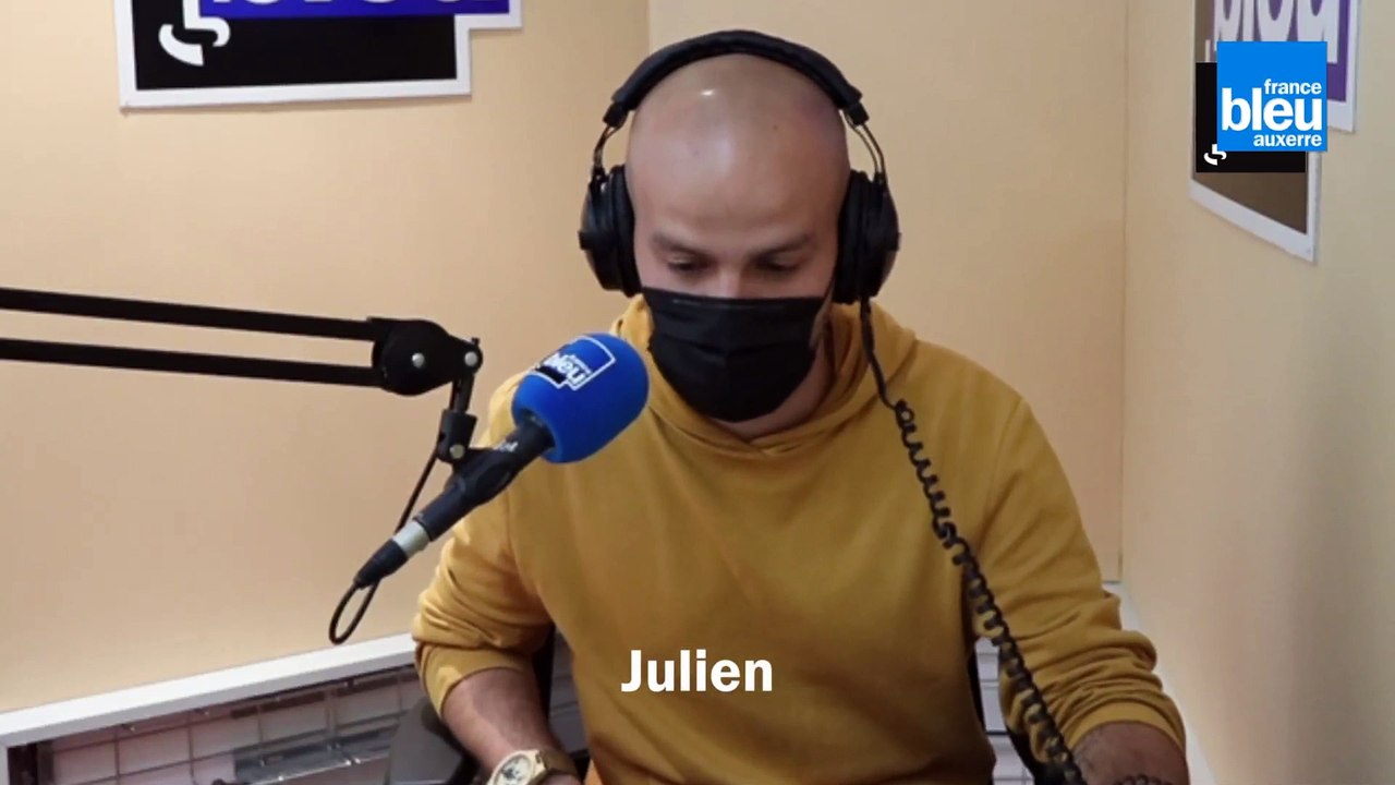 Julien : votez pour le meilleur commentateur sportif