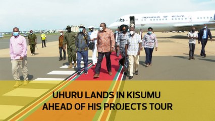 Uhuru lands in Kisumu ahead of his projects tour