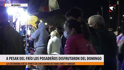 A pesar del frío los posadeños disfrutaron del domingo