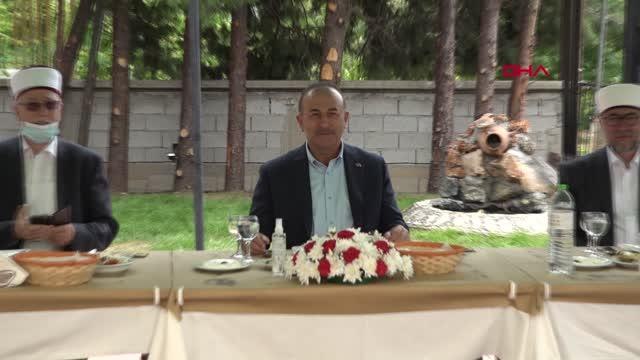 Bakan Çavuşoğlu, Gümülnine Müftüsü Şerif ve İskeçe Müftüsü Mete'yle görüştü