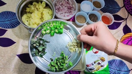 HOW TO MAKE TASTY BREAD ROLL IN 5 MINUTES