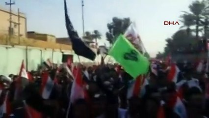 Irak'ta küstah çağrı sonrası Türkiye Büyükelçiliği önünde toplandılar