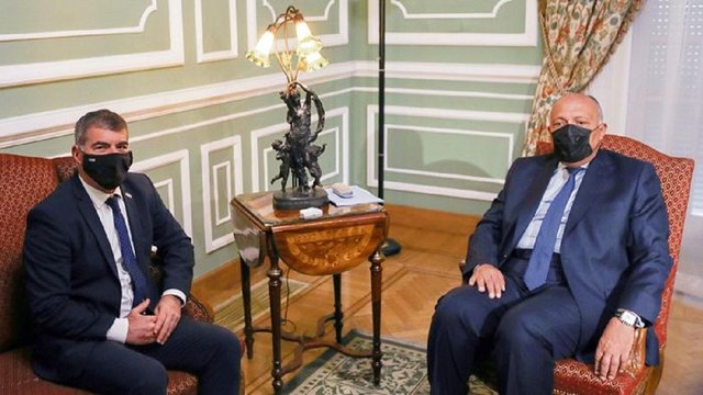 Firing incident in US, Israeli Minister arrives in Egypt