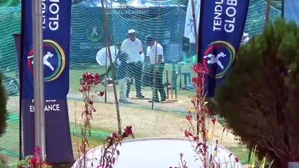 Angad thakur taking tips from Sachin Tendulkar Sir . It's like dream come true.
