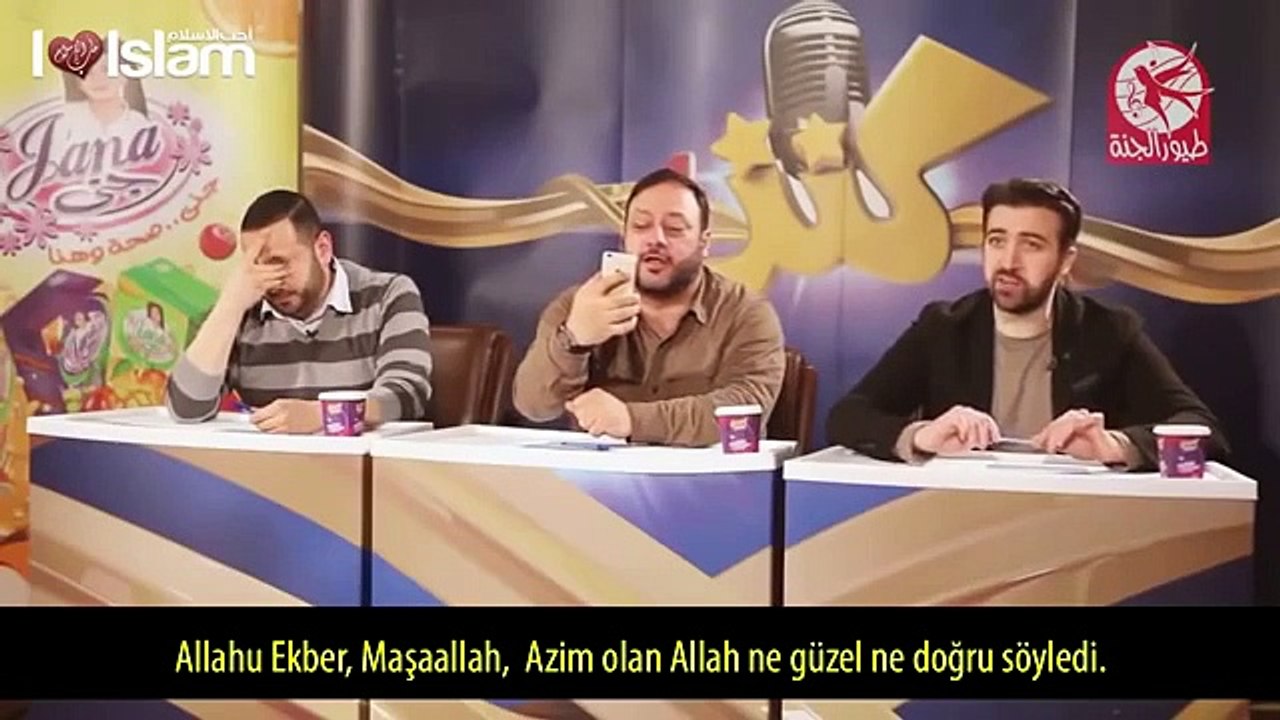 Ses yarışmasında Kur'an okuyarak jüriyi hayrete düşüren Suriyeli çocuk..