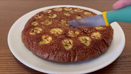 1 yumurta ve 1 muz varsa! Bu lezzetli pastayı KOLAY ve HARİKA yapın!