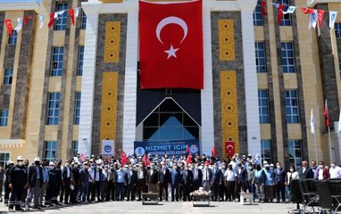 Başkan Akman: "işçi, Alın Teri Kurumadan Hakkını Alması Gerekir"