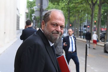“Dis donc tu as vu la journée de merde qui m’attend ?” : ces ministres de Macron accros à l’horoscope