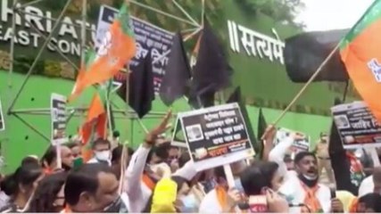 Maharashtra BJP stages protest after Uddhav Thackeray flags off trial run of new metro line