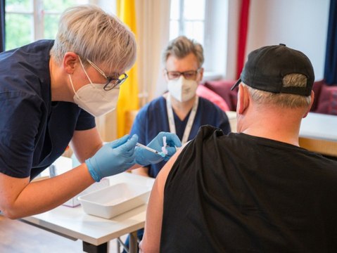 Es geht voran : Spahn verkündet 50 Millionen Corona-Impfungen