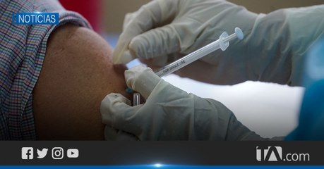 Ministerio de Salud propuso concluir con vacunación al personal médico