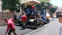- İdlib’de köyleri bağlayan yollarda asfaltlama çalışması yapıldı