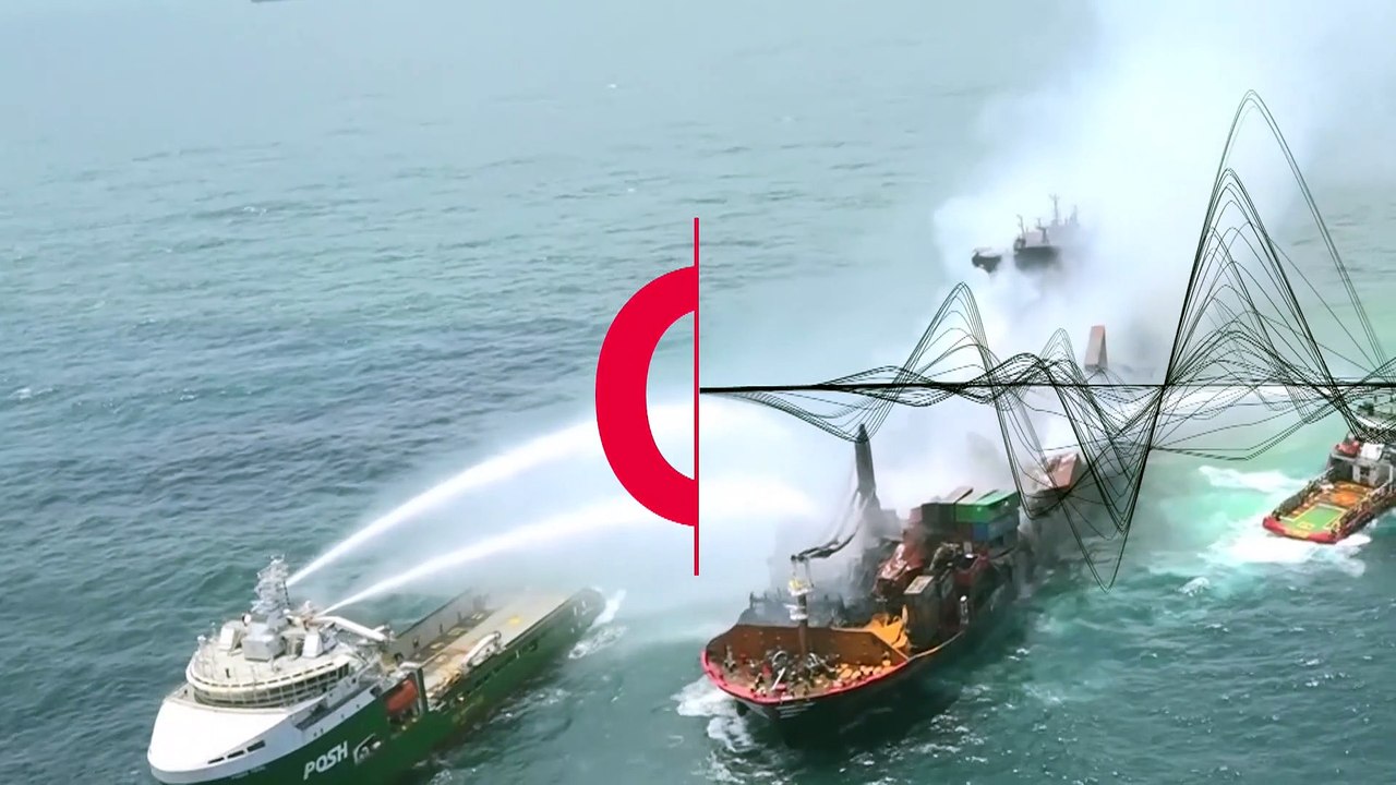 Sri Lanka: Police investigate fire on ship off Colombo