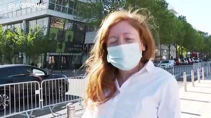 Во Франции сняты ограничения на вакцинацию