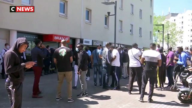 Cergy: Une enquête ouverte après la diffusion d'une vidéo montrant un homme proférant des insultes racistes - Le maire de la ville appelle au calme - Regardez
