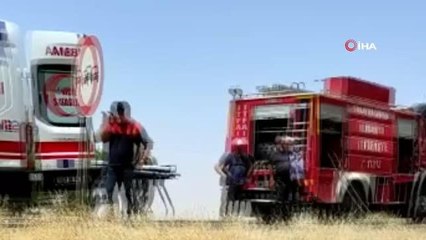 Minibüs ağacın gövdesine saplandı: 1 yaralı