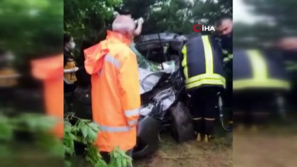 Otomobil şarampole devrildi: 6 yaralı