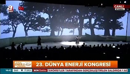 Engin Altan Düzyatan'dan zirveye damga vuran gösteri