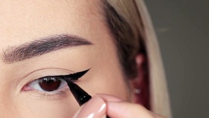How To_ Foxy Eyeliner For (Semi) Hooded Eyes