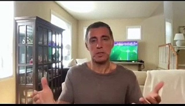 Firari FETÖ'cü Hakan Şükür, Fatih Terim'i hedef aldı