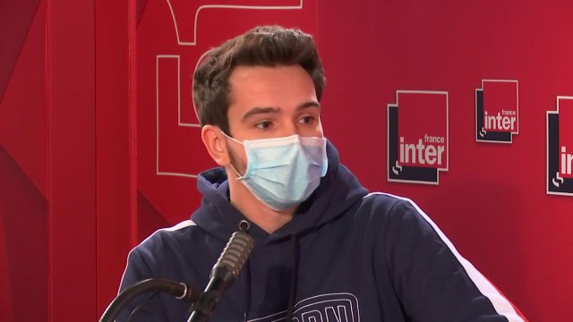Domingo : Quand on vient d'Internet et qu'on a connu la liberté, se retrouver sur une radio musicale, avoir des pubs, de la musique, ça limite un peu... je me suis dit que je pouvais faire ce que je faisais à la radio, mais en mieux, sur Twitch.