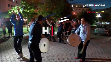 Cumhurbaşkanı açıkladı, esnaf davul zurnayla kutladı