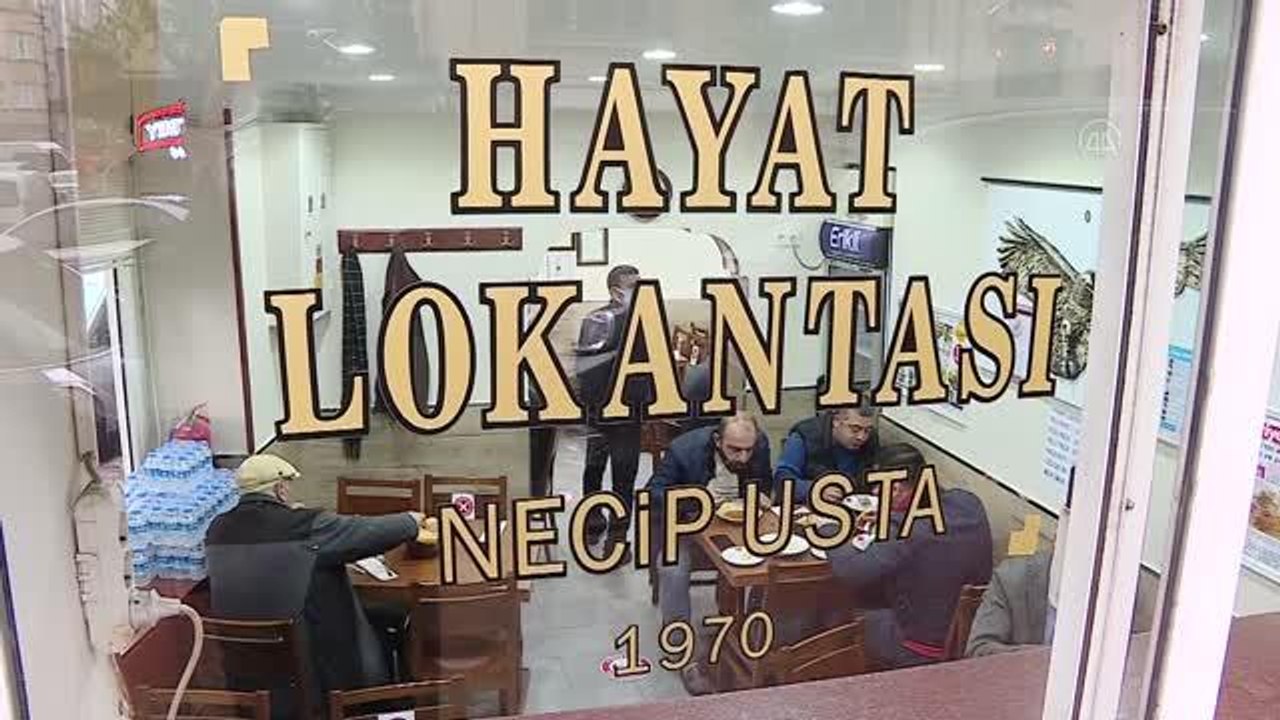 Kademeli normalleşme süreci kapsamında yeme-içme yerleri açıldı