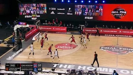 Anadolu Efes survive late CSKA fightback to win Euroleague semi-final 89-86