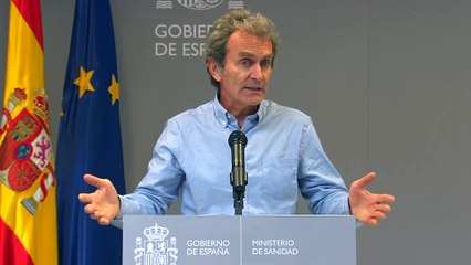 Simón dice que se trabaja para reducir el uso obligatorio de mascarillas