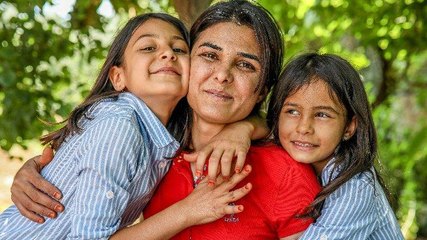 Melek İpek zor günleri geride bıraktı… Bir hayali var